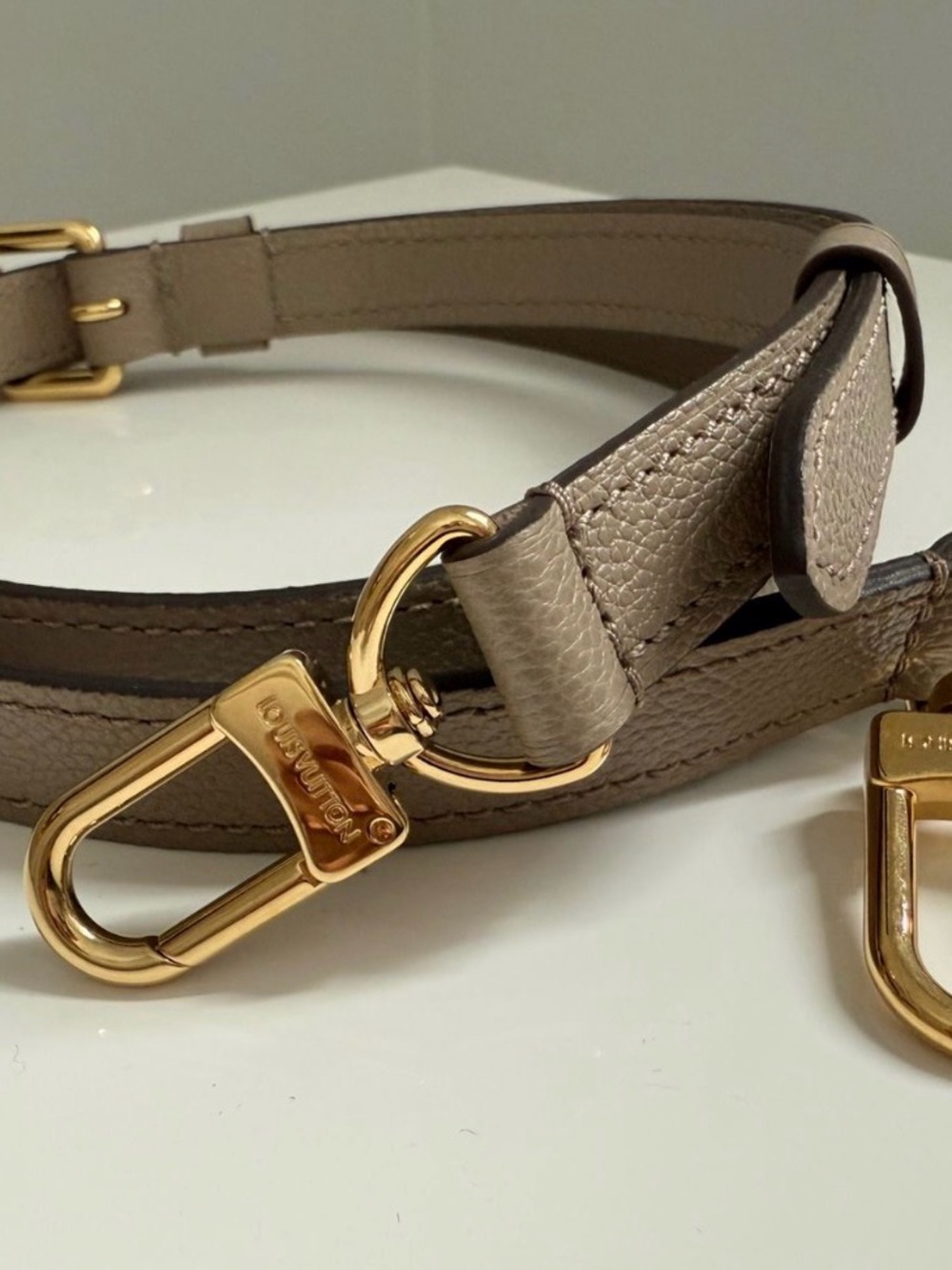 Louis Vuitton Pochette Métis Turtledove - Picture 6 of 14